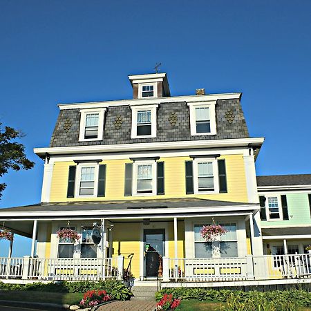 Harbor House Inn ブースベイハーバー エクステリア 写真