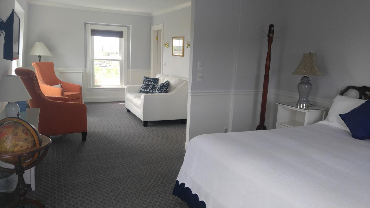 Harbor House Inn ブースベイハーバー エクステリア 写真