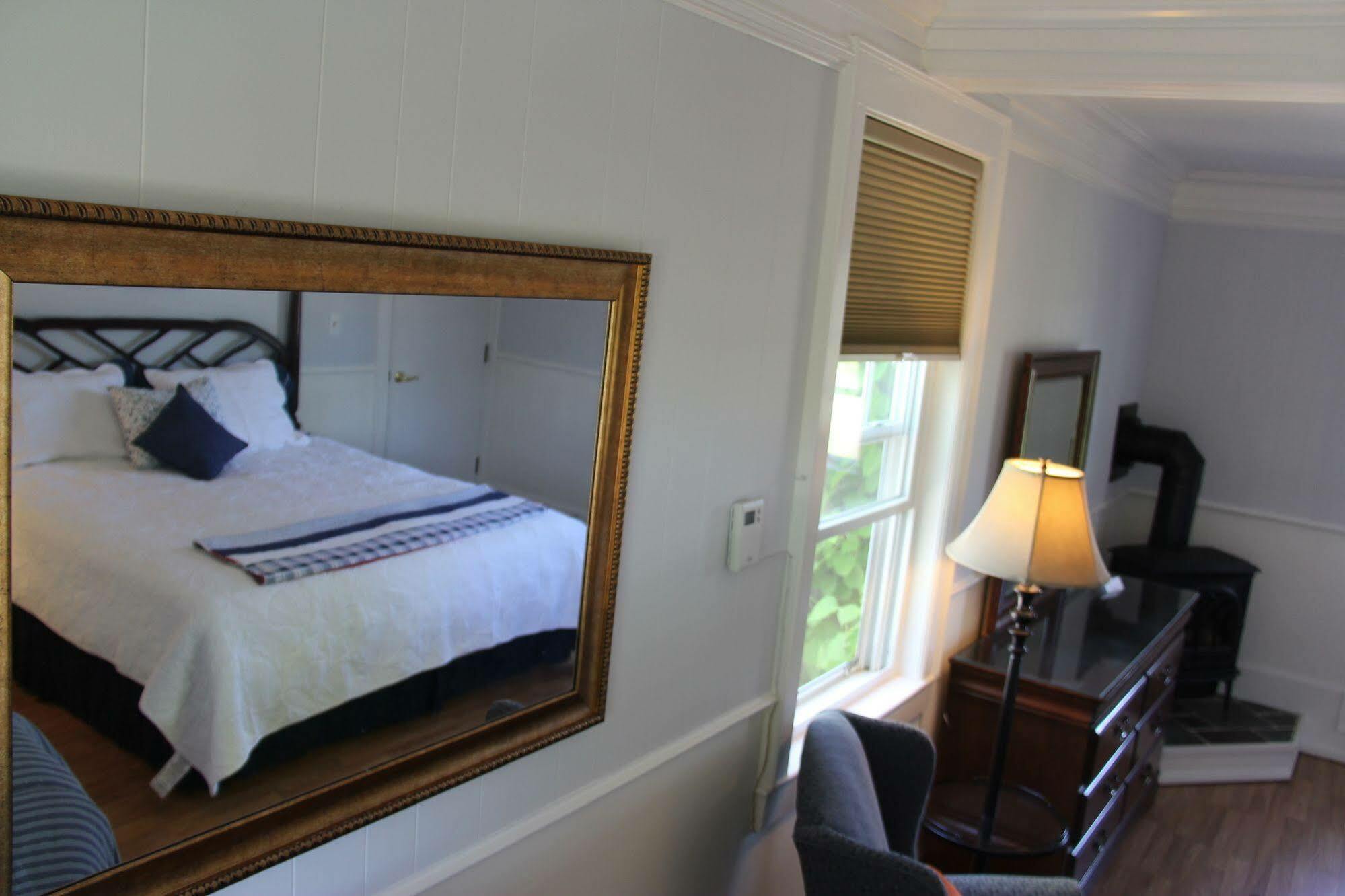 Harbor House Inn ブースベイハーバー エクステリア 写真