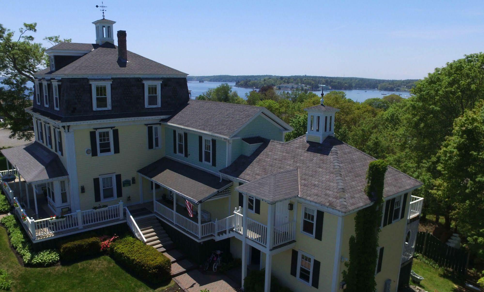 Harbor House Inn ブースベイハーバー エクステリア 写真